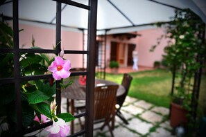 Balcony - Villa Etruria Guest House (Pitigliano)
