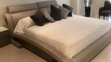 Condo familiar, 3 habitaciones, vista al océano | 3 habitaciones, wifi gratis y ropa de cama