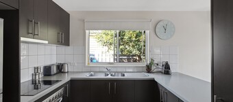 Cowes Retreat - *Pet Friendly* Holiday House!!!