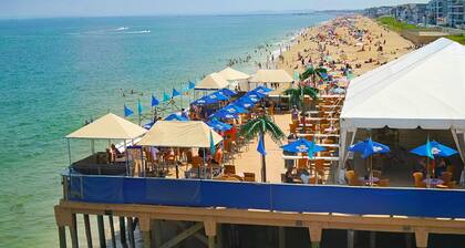 Lower deck, Salisbury Beach, Melo's Beach House Rentals