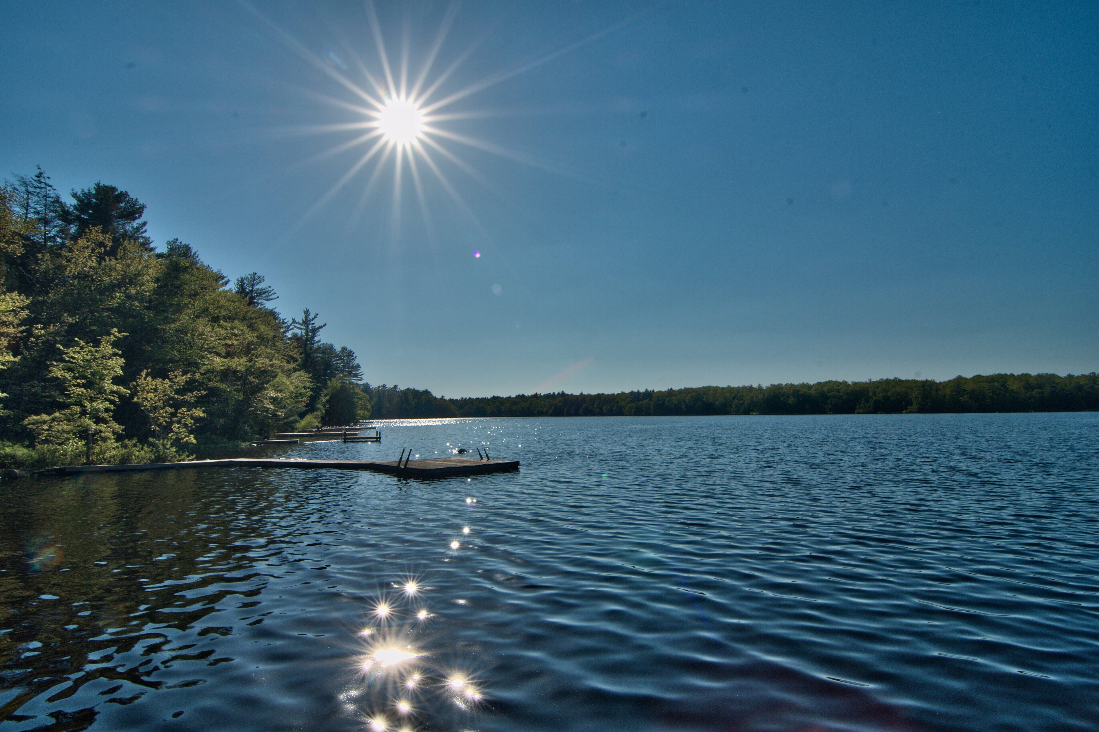من حمّامات السباحة المغطاة، حمّام سباحة خارجي