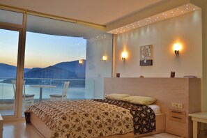 4 Schlafzimmer, Zimmersafe, Bügeleisen/Bügelbrett, kostenloses WLAN