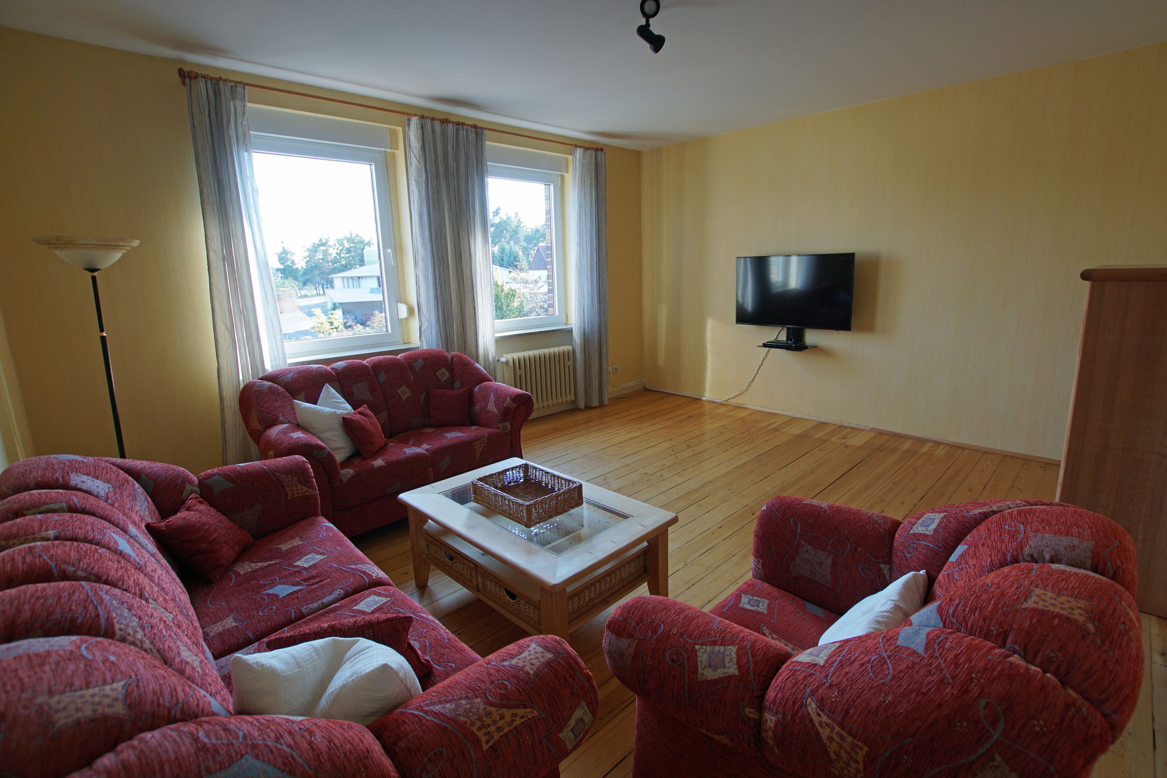 Ferienwohnung In Großzügigem Haus Mit Hof Und Garten - Muldestausee