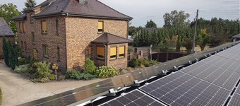 Apartment in a spacious house with yard and garden