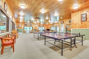 Spielezimmer