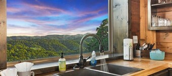 Sky-High Tower | 360° Lake & Mountain Views