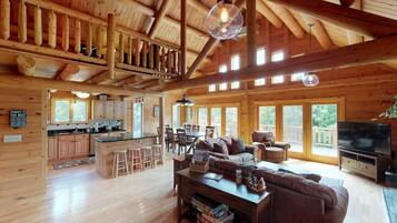 Smart-TV, Kamin, Videospiele, DVD-Player