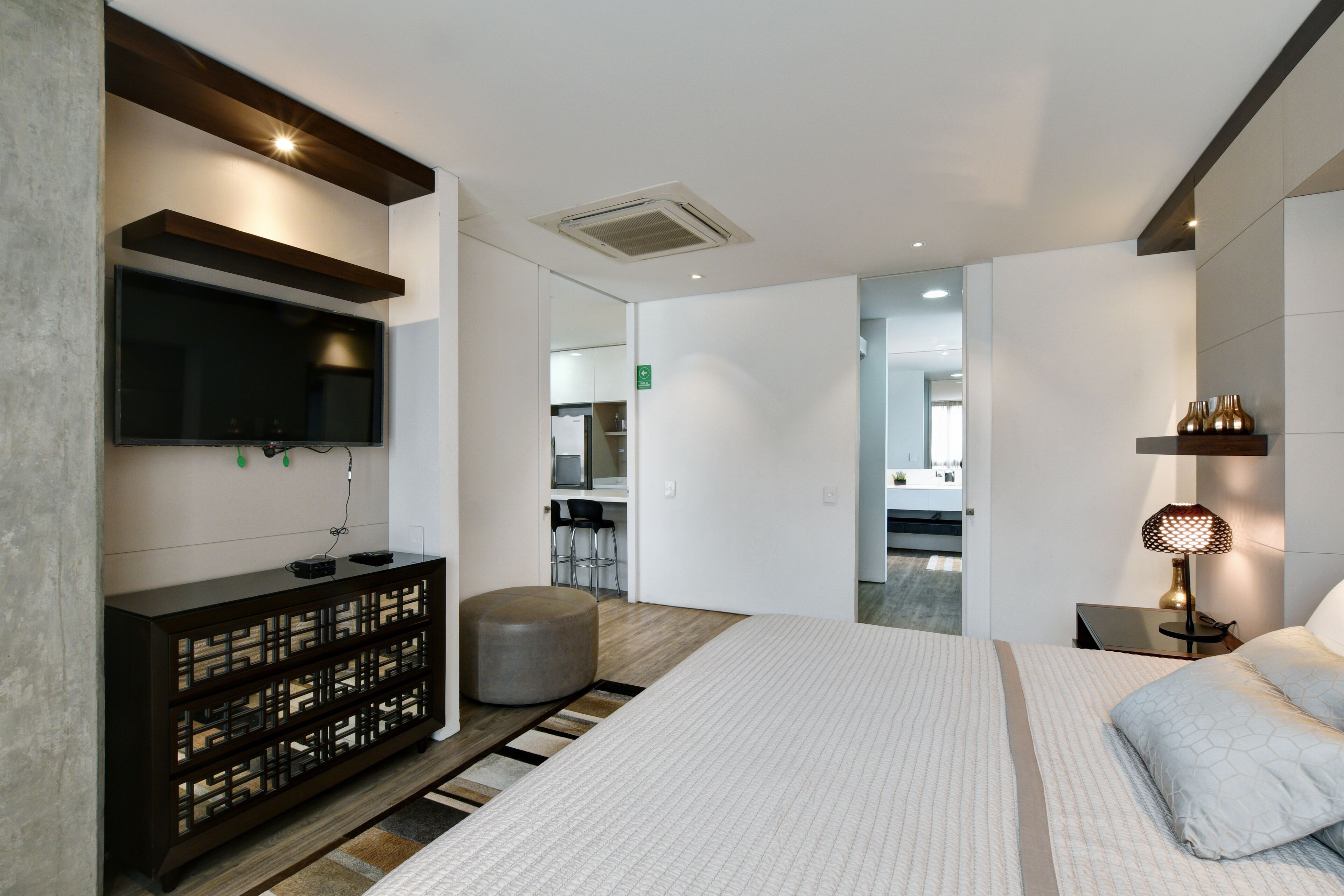 Amazing Designer Apartment in Energy Living in El Poblado