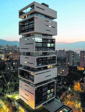 Exterior - Luxury Apartment with A/C at Energy Living - El Poblado 
 (Medellín)
