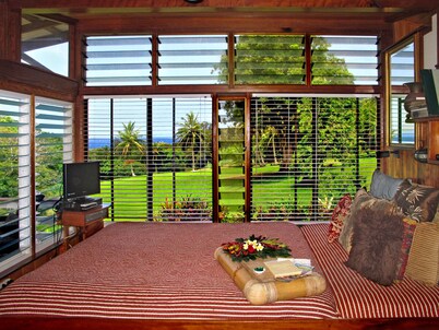 Couples & Honeymooners. Privacy & Romance! 7 Sacred Pools 