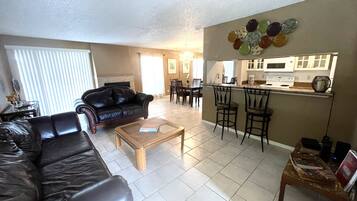 TV connectée, cheminée