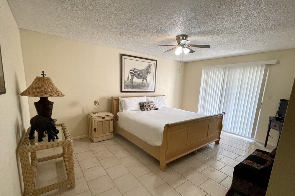 Cozy Getaway Condo in Rancho Viejo #1505