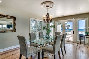 Dining - Myrtle Beach Home on the Ocean! Sun Deck! Pool! Spa! Two Master BRs! Pool Table! (Myrtle Beach)