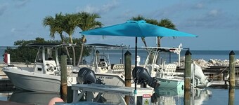 Stay where you play, On the water w/Boat dock & Trailer parking. Pet friendly!