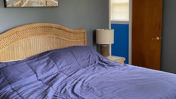 3 bedrooms, iron/ironing board, free WiFi