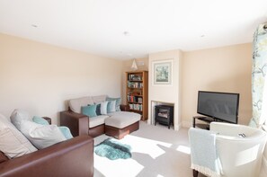 TV - Captains Rest (Dingle)