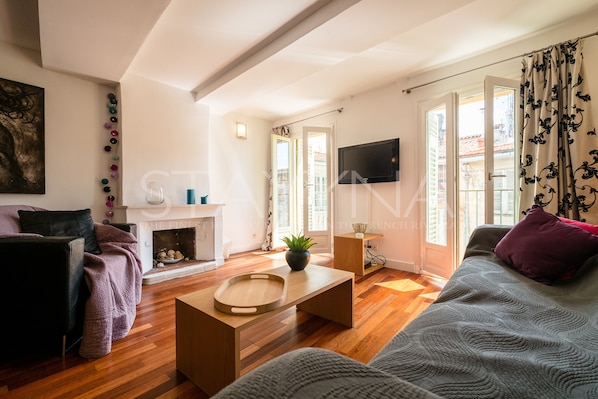 1 chambre, fer et planche à repasser, Wi-Fi, draps fournis