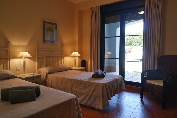 1 bedroom, iron/ironing board, free WiFi, bed sheets