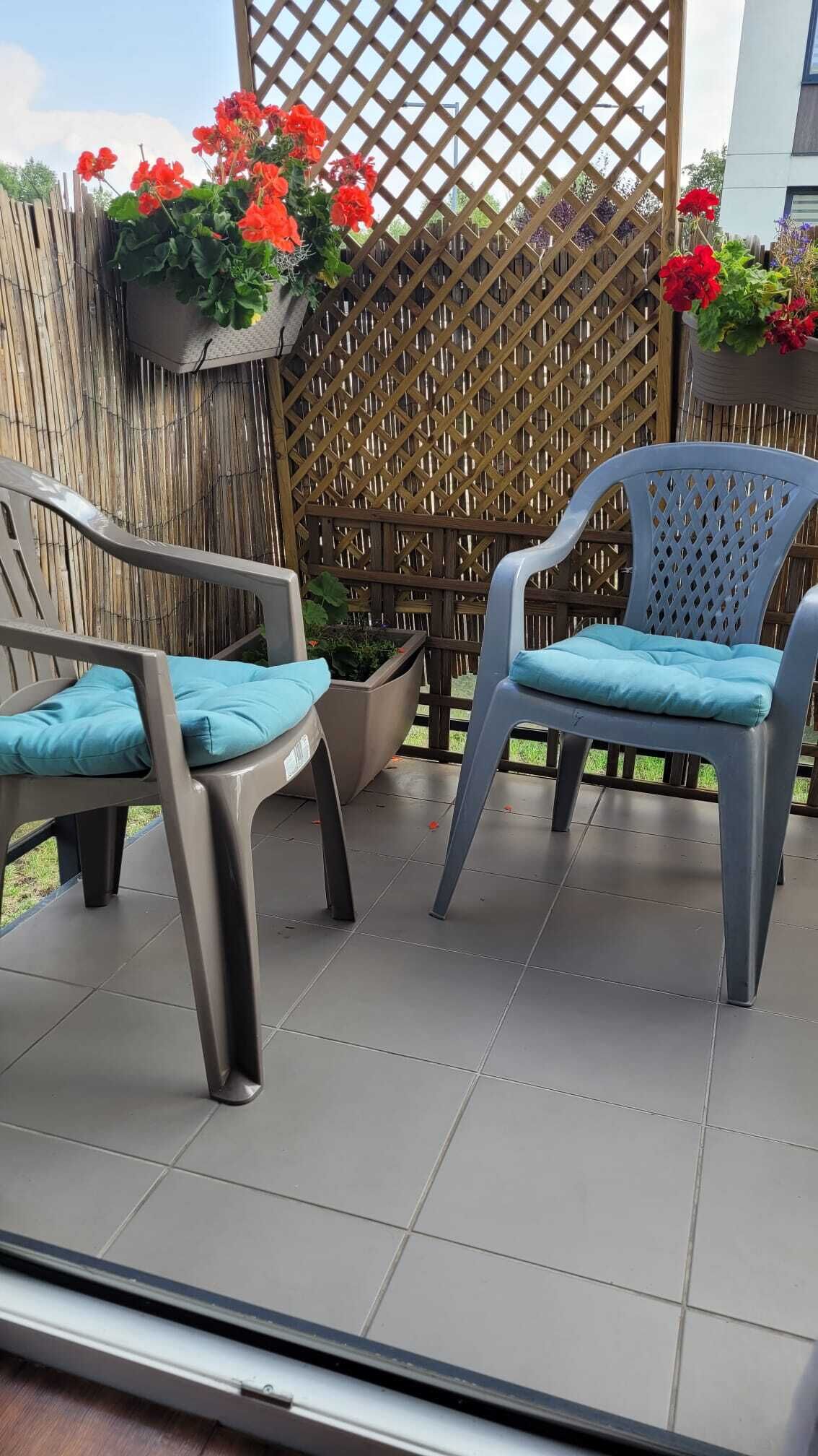 Apartment near Train Station