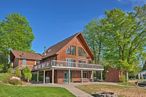 Exterior - Lake Bonaparte 'Fins & Feathers Lodge' w/ Dock! (Harrisville)