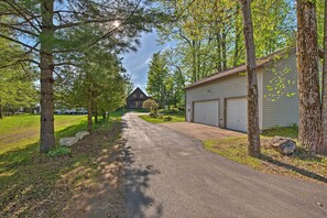 Property grounds - Lake Bonaparte 'Fins & Feathers Lodge' w/ Dock! (Harrisville)