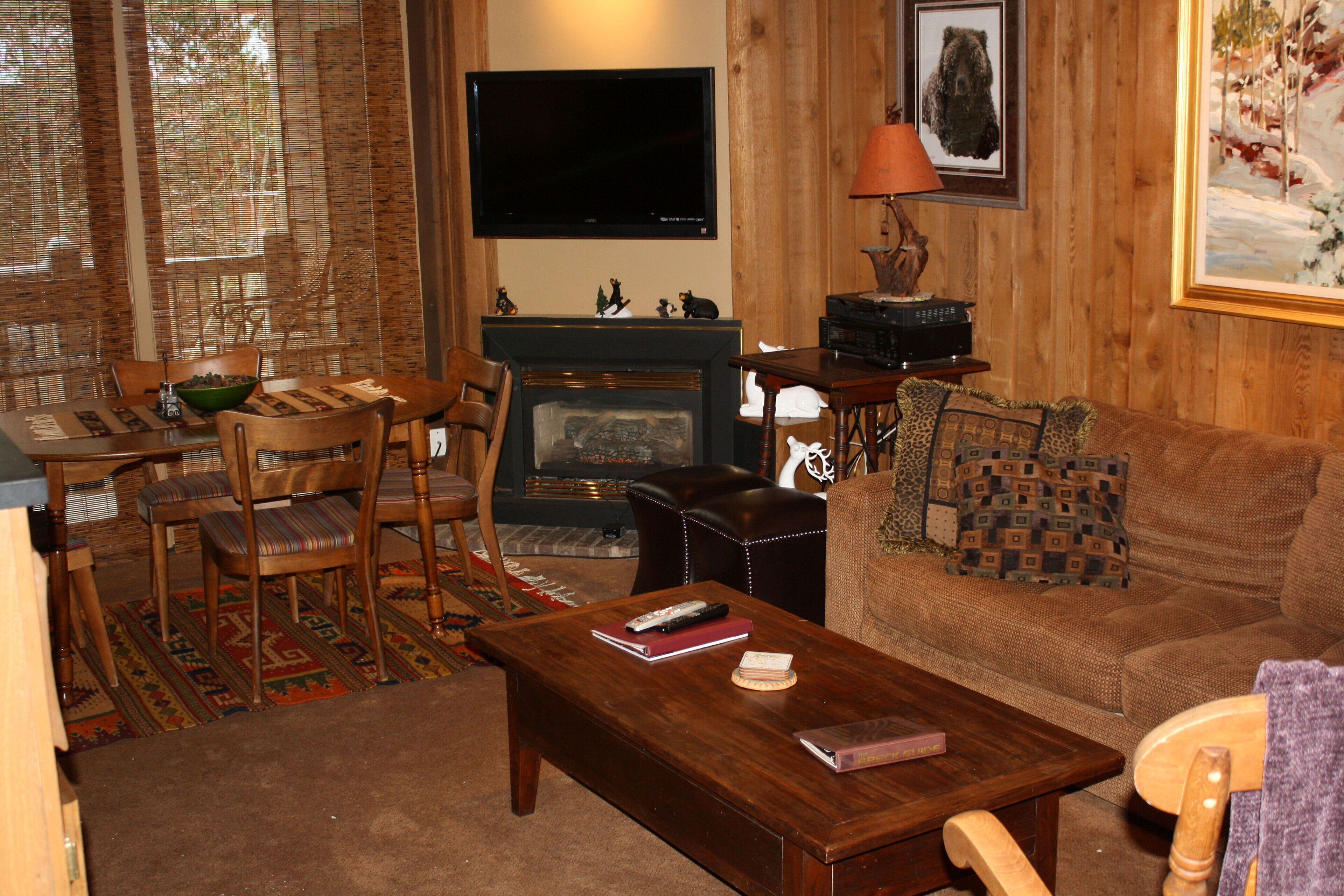 Miner's Candle #3 - Close to Town and Slopes - Pool and Hot Tub Access