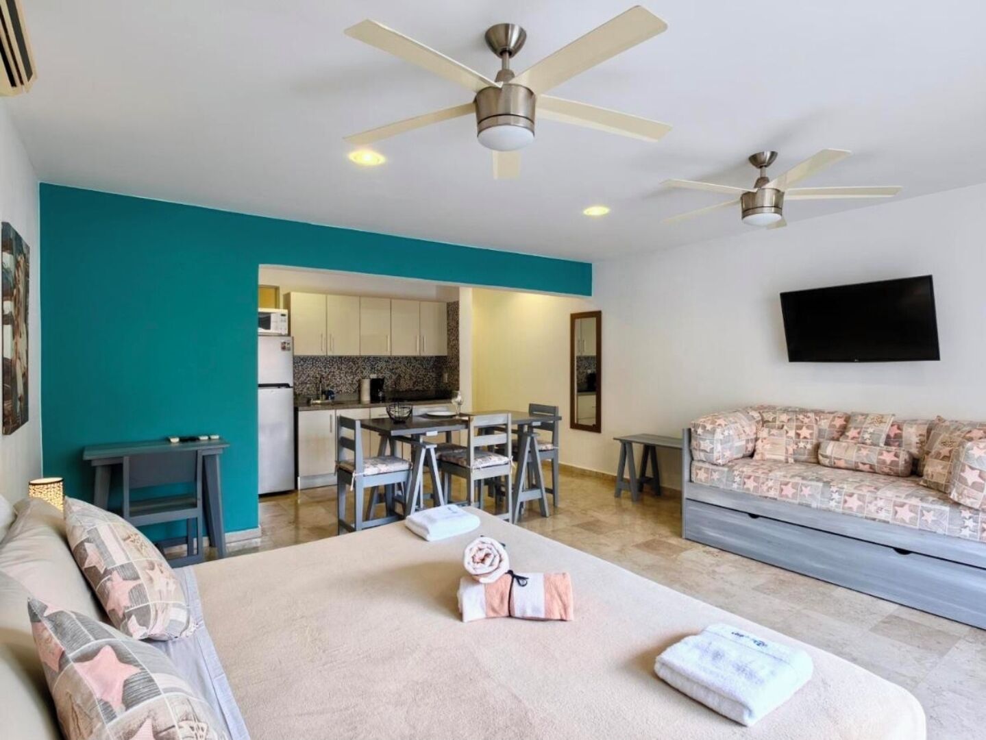 In-room safe, desk, soundproofing, iron/ironing board