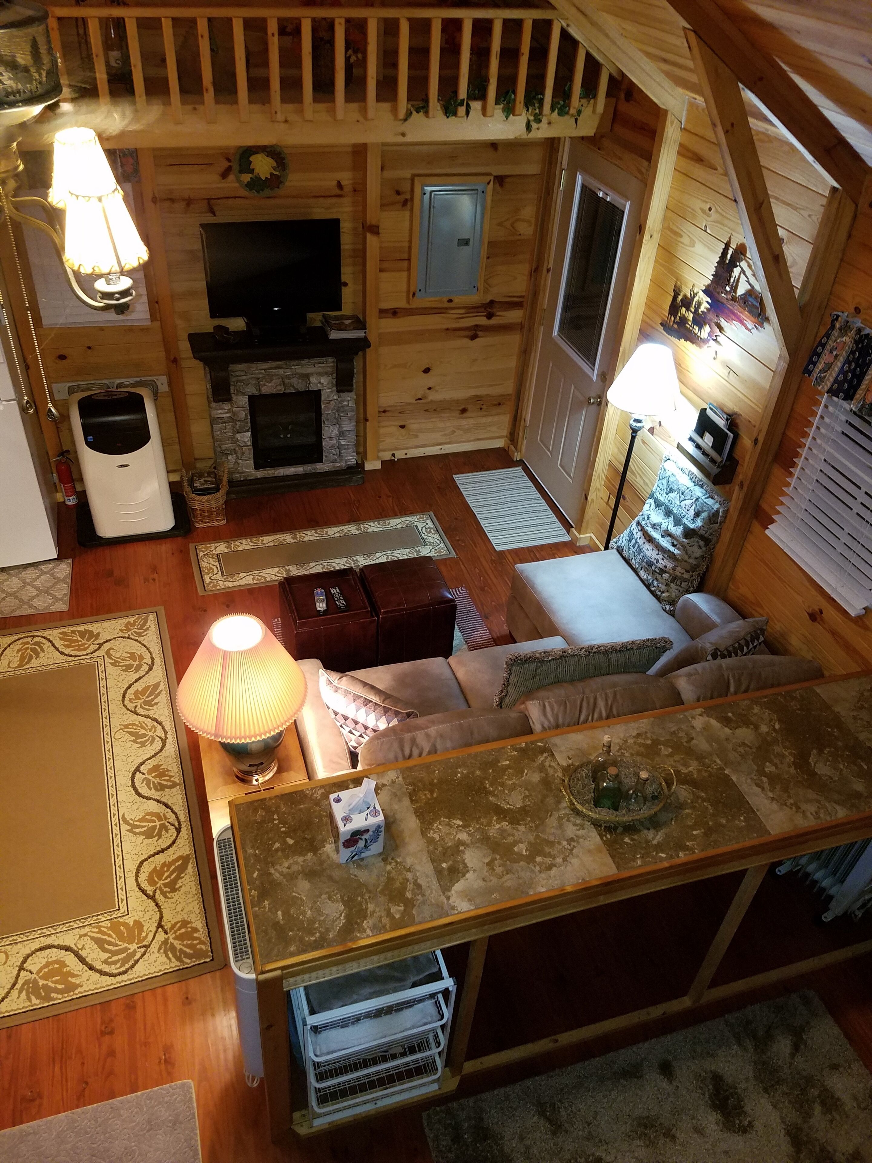 AB-One bedrm,W/single loft-Cumberland Plateau Retreat (Three + nights $75 OFF).