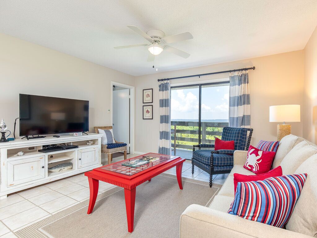 Lighthouse Point 13C | Top Floor, Great Views!