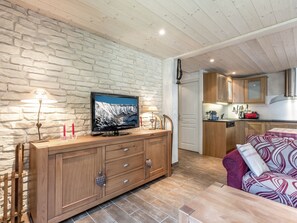 Flat-screen TV, DVD player