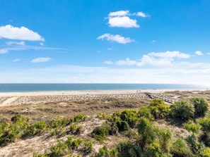 På stranden