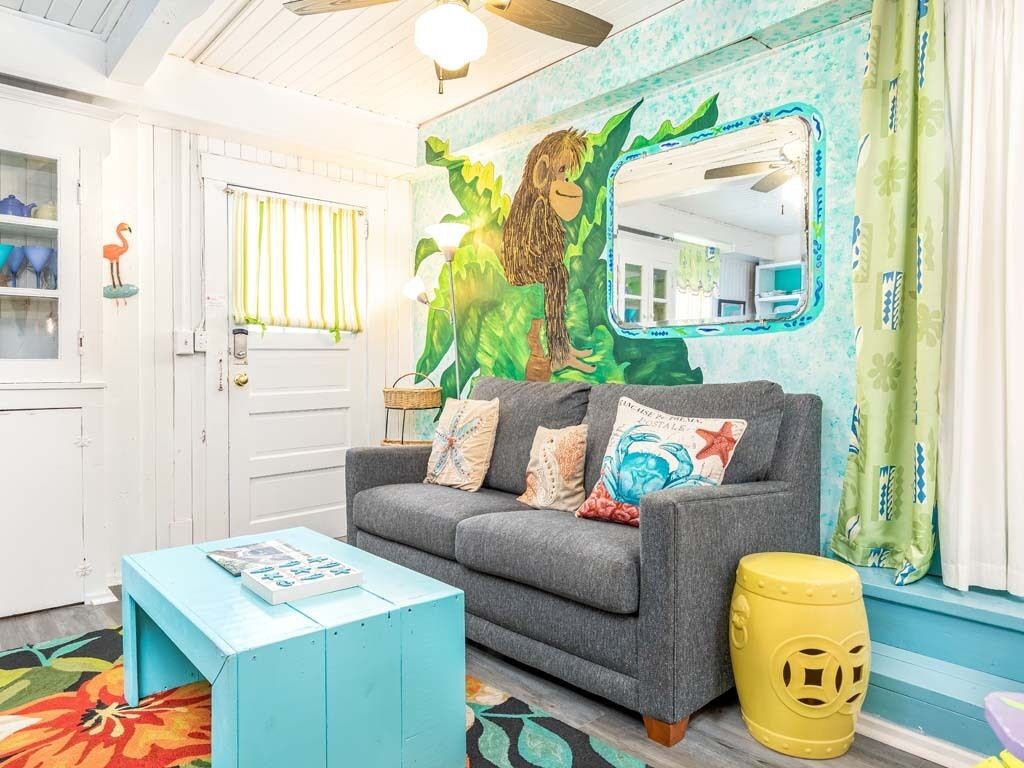 Tybreeza B | Apartment, Shared Pool, Near Beach!