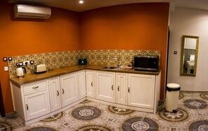 Microones i cafetera i tetera 