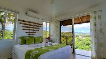 3 habitaciones, caja de seguridad en la habitación y escritorio