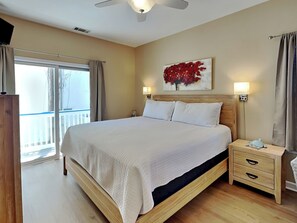 2 bedrooms, iron/ironing board, Internet, bed sheets