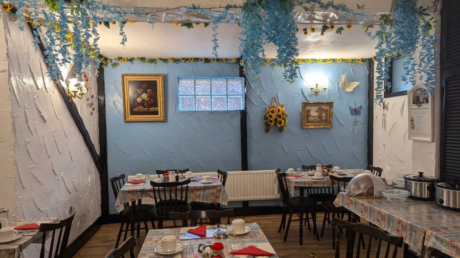 OYO Wynnstay Hotel