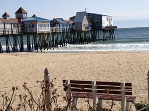 Beach nearby, beach towels