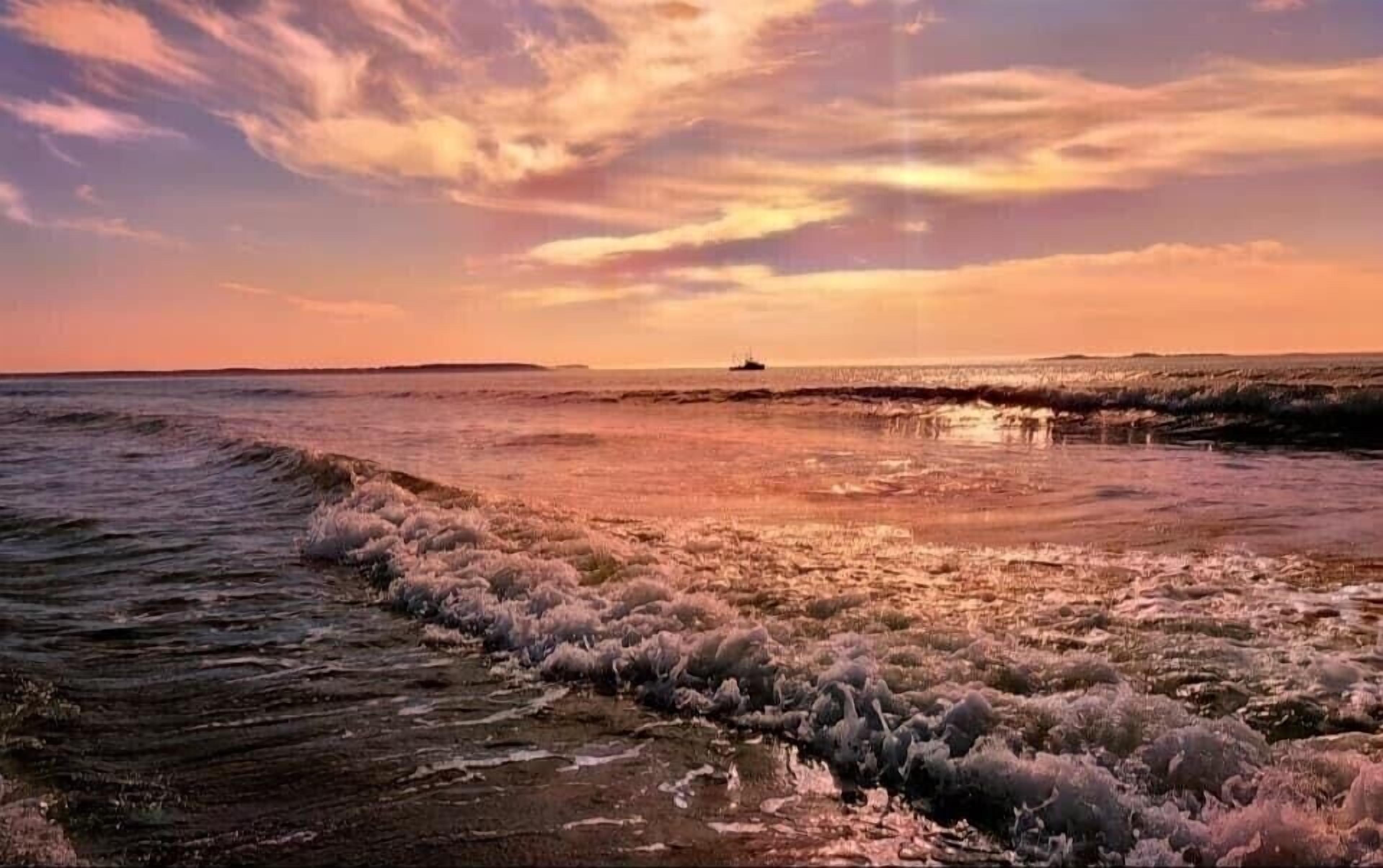 Ranta lähistöllä, rantapyyhkeitä