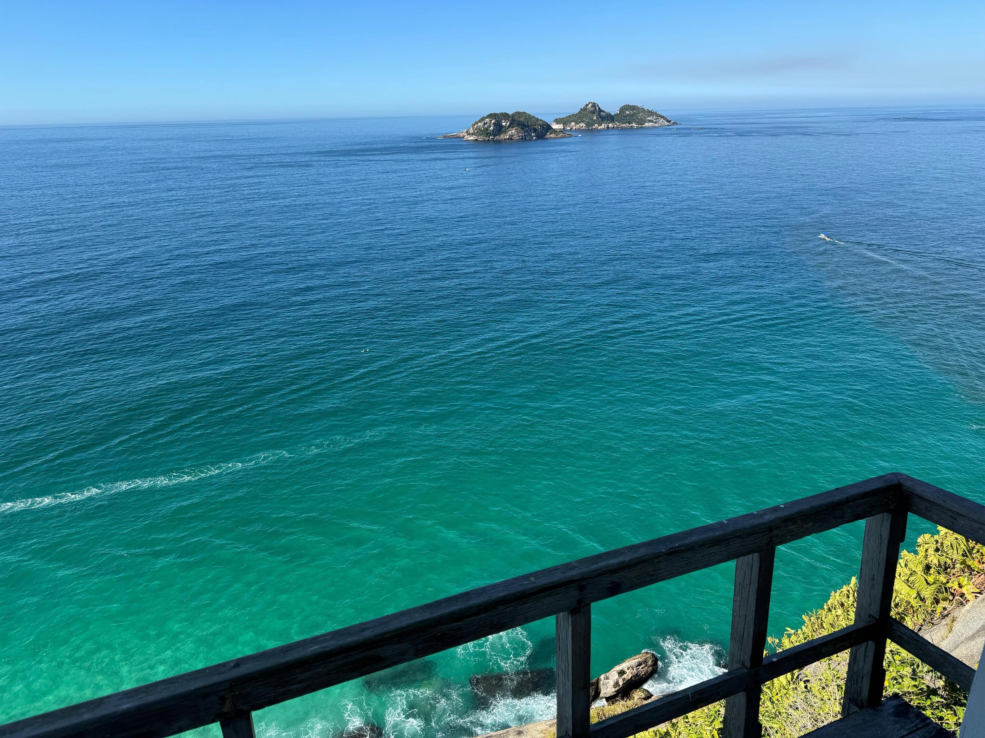 suite la mer | 1 bedroom, minibar, in-room safe, blackout curtains