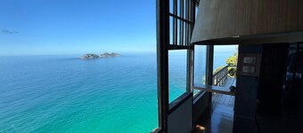 CLIFFSIDE - Boutique Hotel & Spa