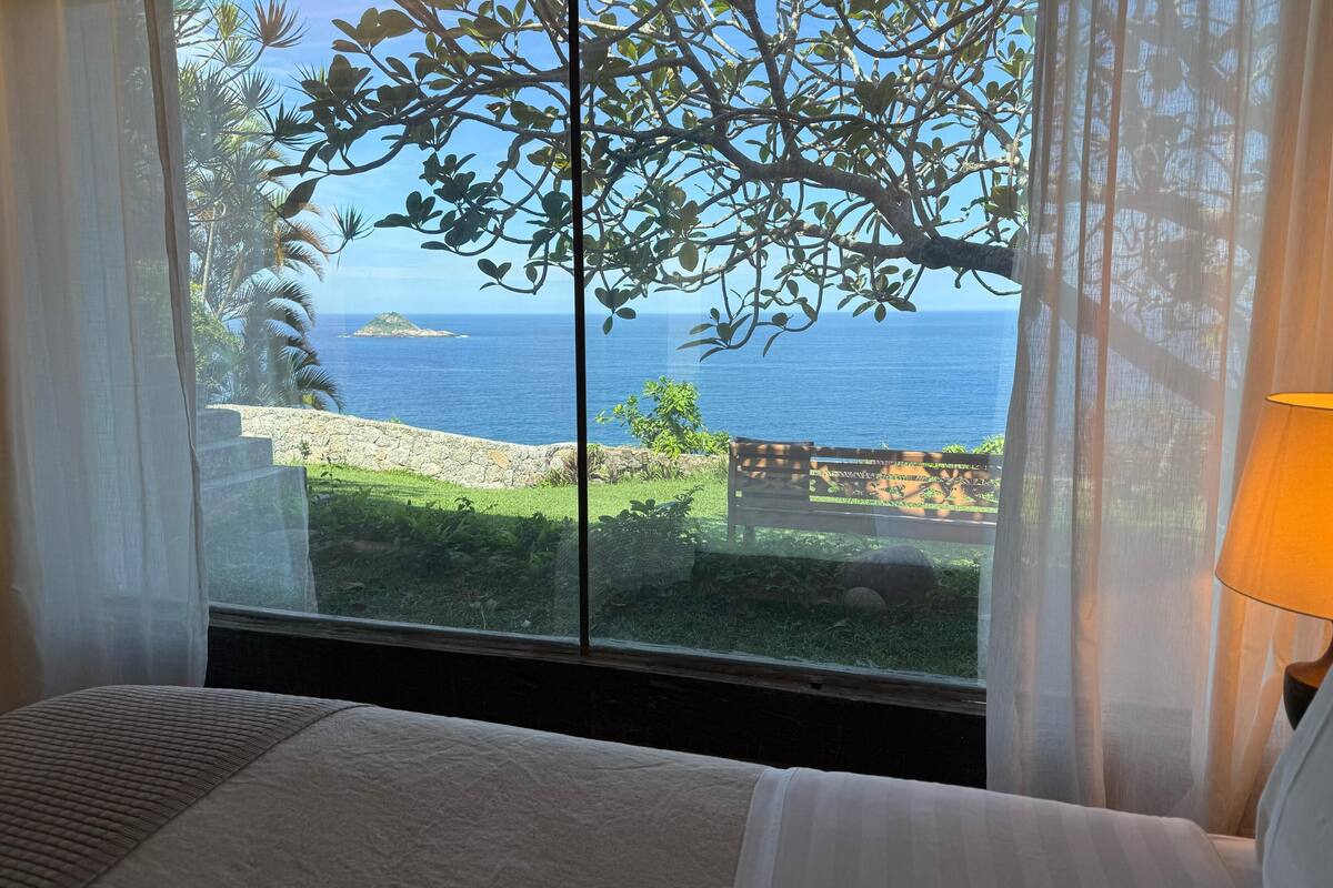 suite bethania | 1 bedroom, minibar, in-room safe, blackout curtains