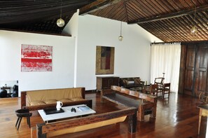 Lobby sitting area -  CLIFFSIDE - Boutique Hotel & Spa (Rio de Janeiro)