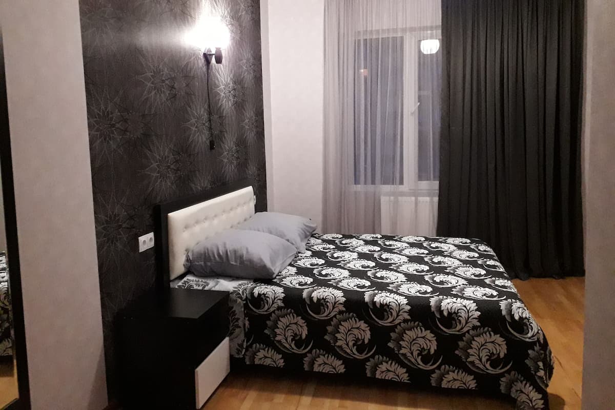 Comfort Double Room | 1 bilik tidur, kalis bunyi, seterika/papan seterika
