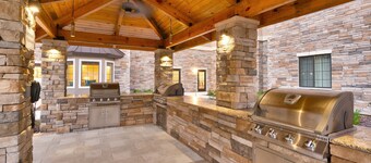 Holiday Inn Express & Suites Gainesville I-75 by IHG