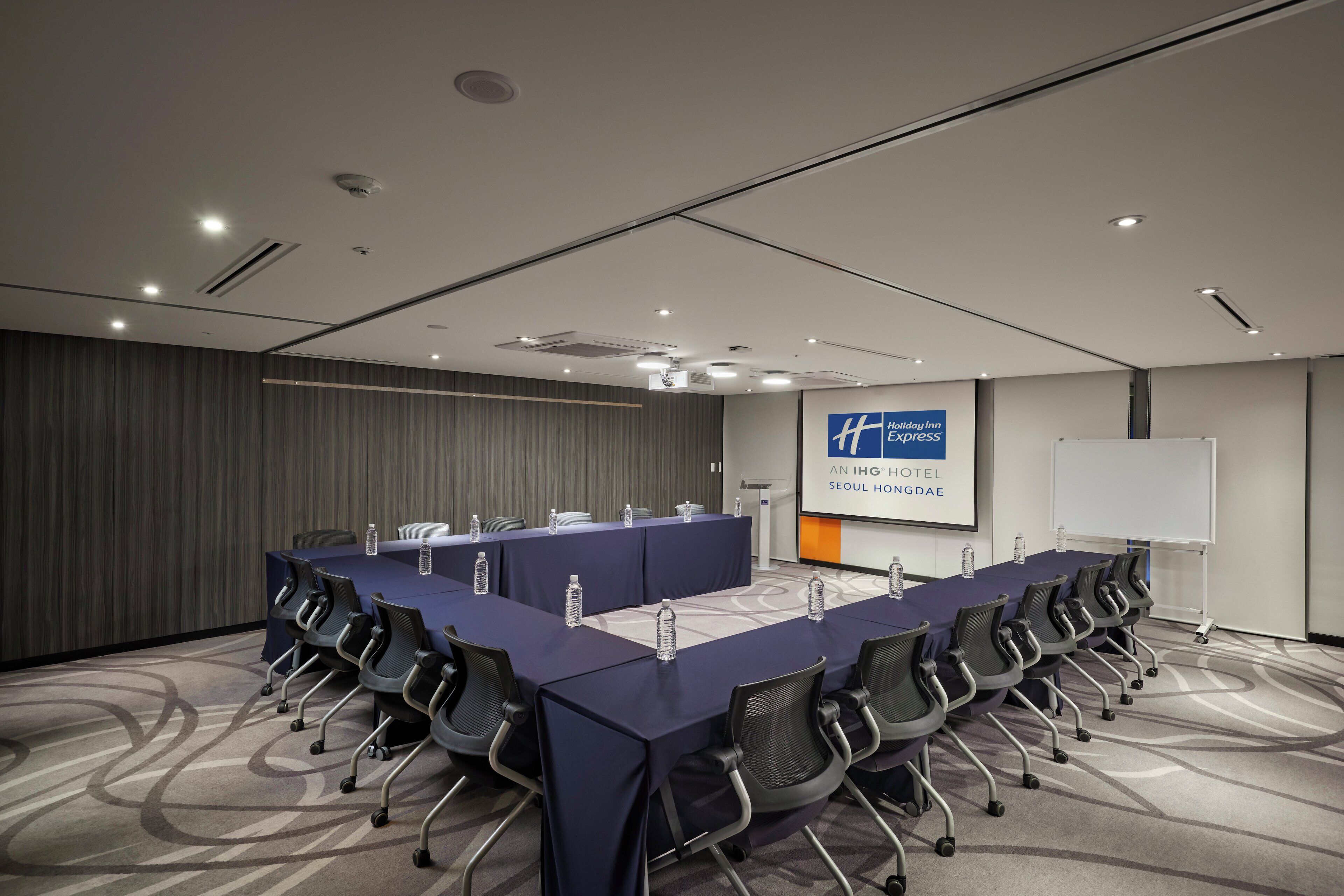 Photo - Holiday Inn Express Seoul Hongdae by IHG
