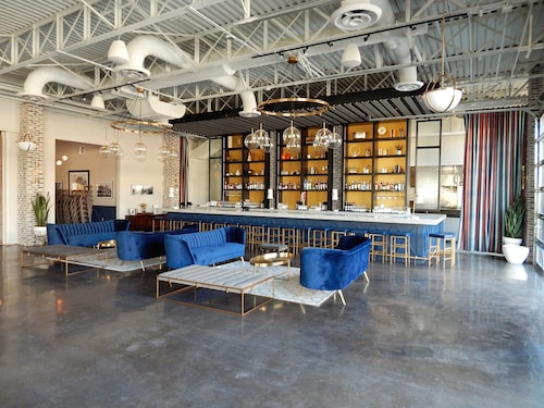 Hotel Indigo Kansas City - The Crossroads by IHG
