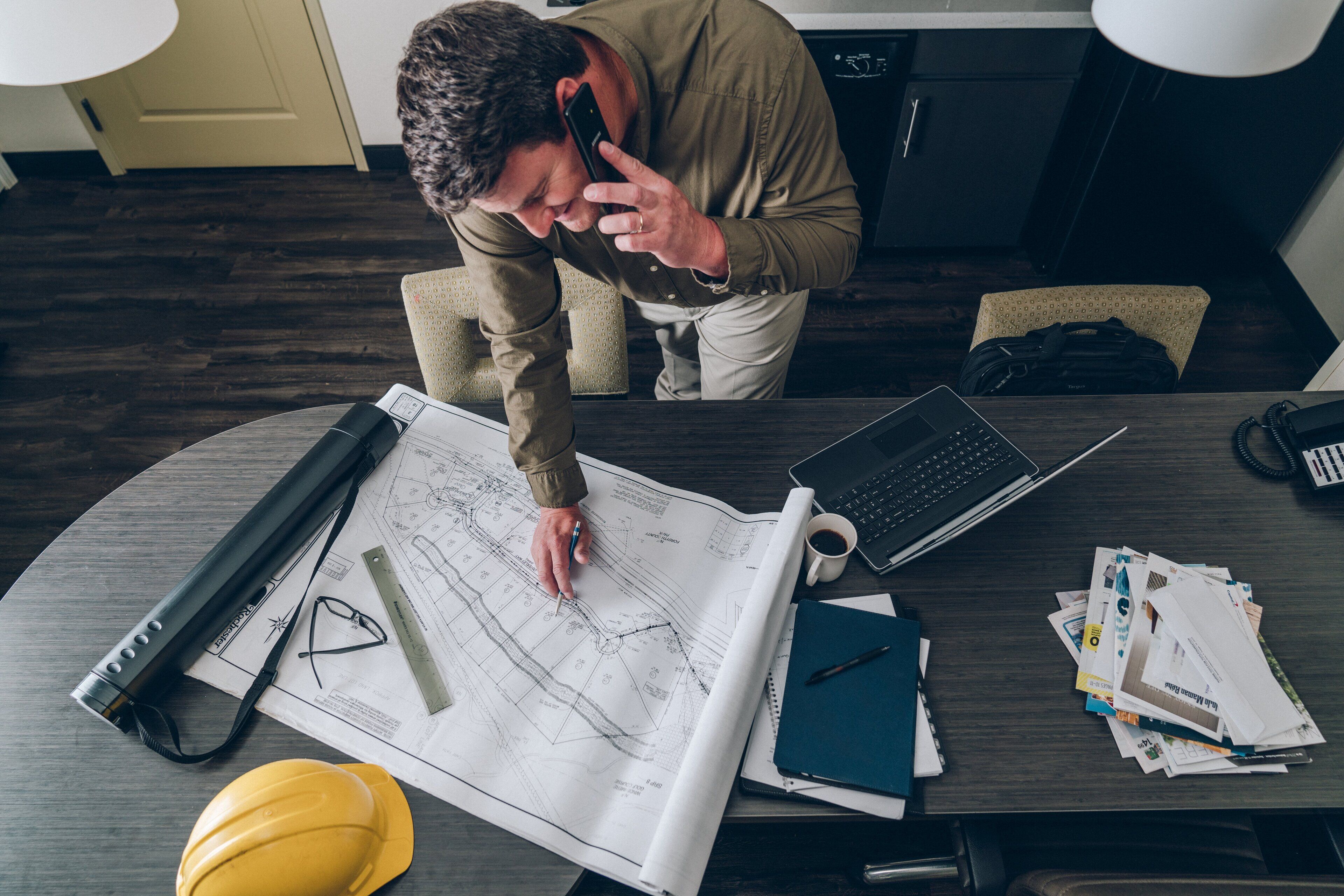 1 bedroom, desk, laptop workspace, blackout curtains