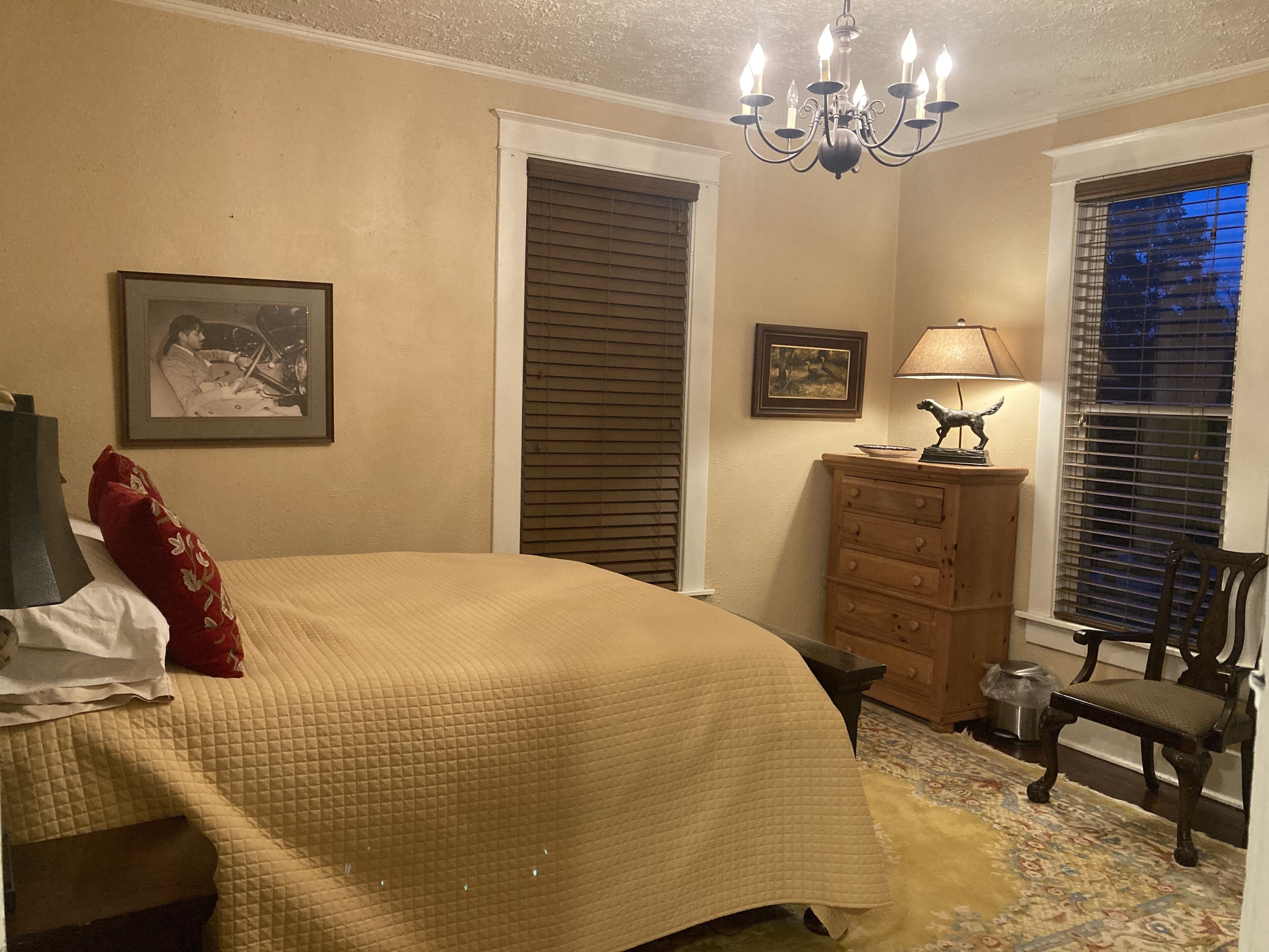 Pegasus Lair Upper Floor Midtown/Crosstown/Crosstown Concourse