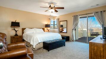 6 bedrooms, iron/ironing board, travel crib, WiFi (free)