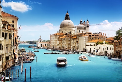 RUGA BELLA  IN THE HEART OF VENICE
